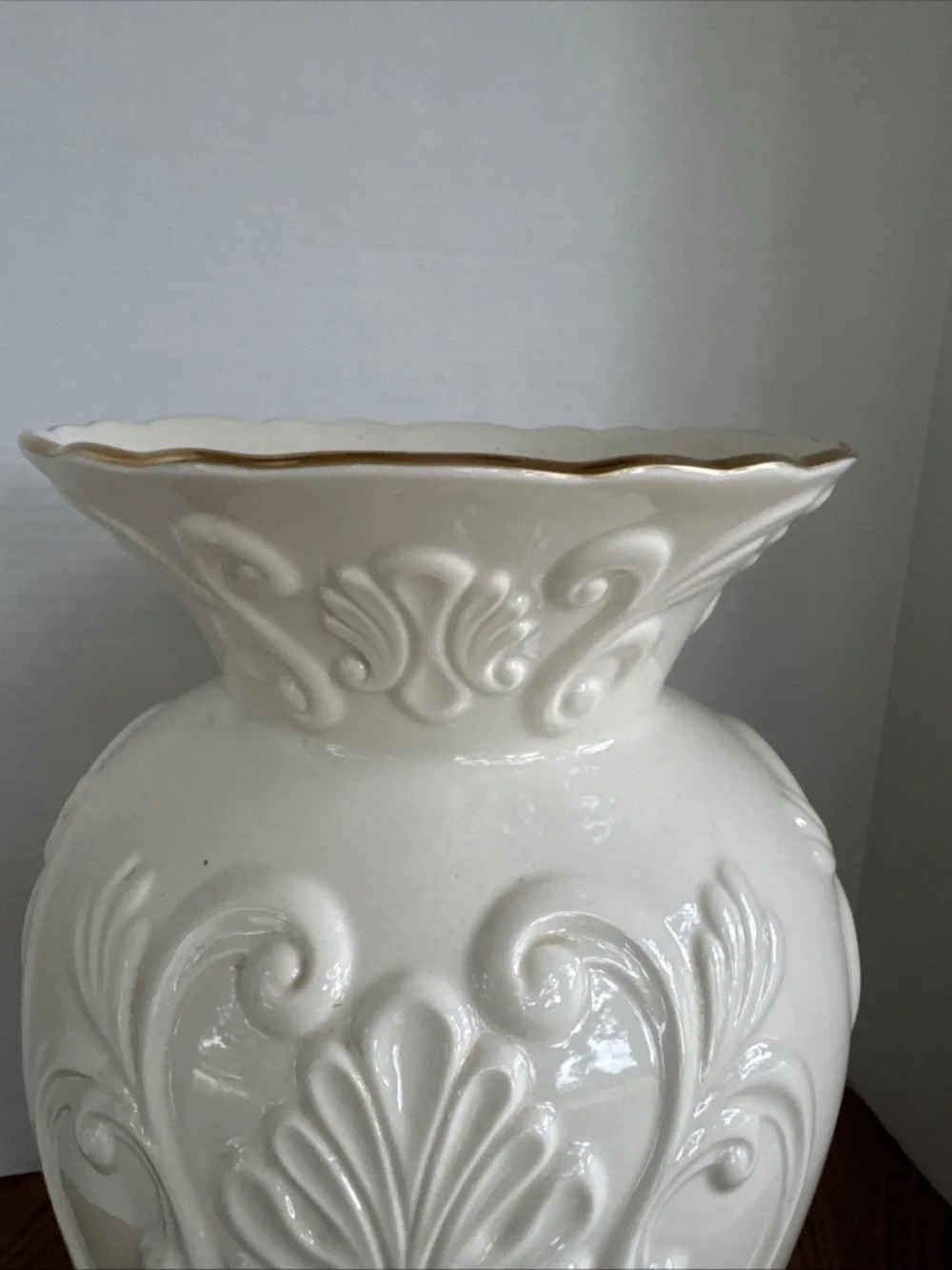 Rare find Lenox 16 inch Georgian  Elegant Embossed Ceramic Vase